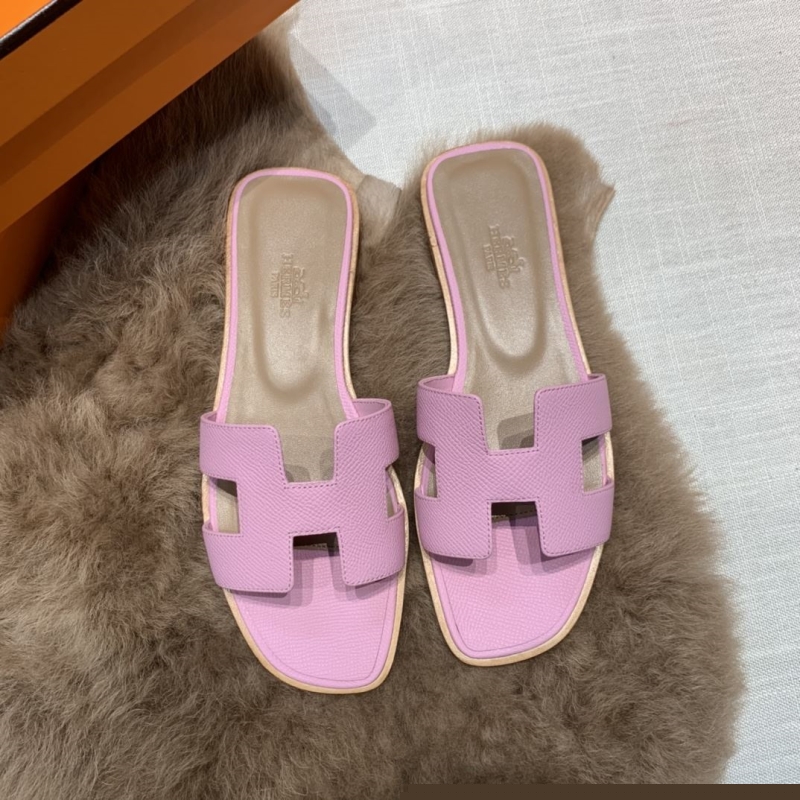 H**mes slippers